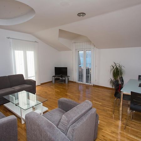 Apartments Little Paradise Trogir Room photo